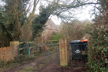 2 Knolls View January 2010